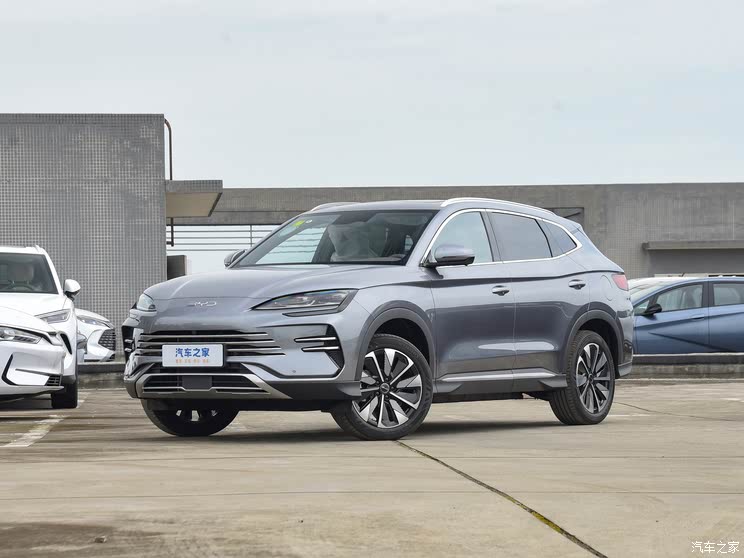 全新一代丰田RAV4正式发布 多种设计风格 既熟悉又陌生的感觉