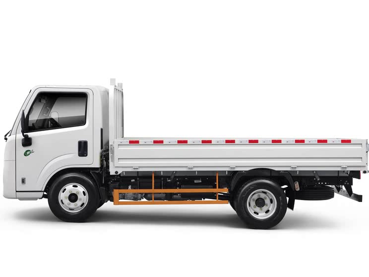 售8.68万元起 国产版小号猛禽?全新江铃域虎/江铃顺达正式上市