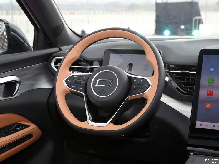 售9.98万元起/综合续航里程1500km 奔腾悦意07正式上市