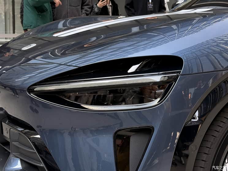 小米YU7正式首发 一文读懂为什么雷军说后来者总被嘲笑却总有机会