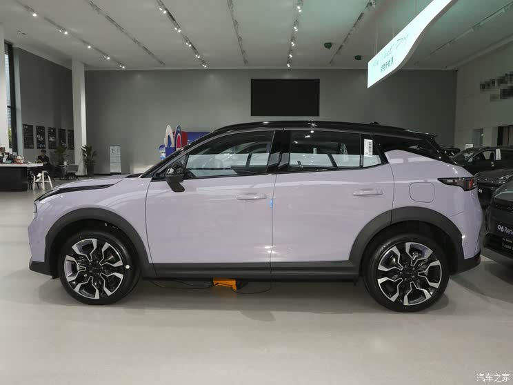 限时价11.48万起 领克06 Shero紫色特别版回归!