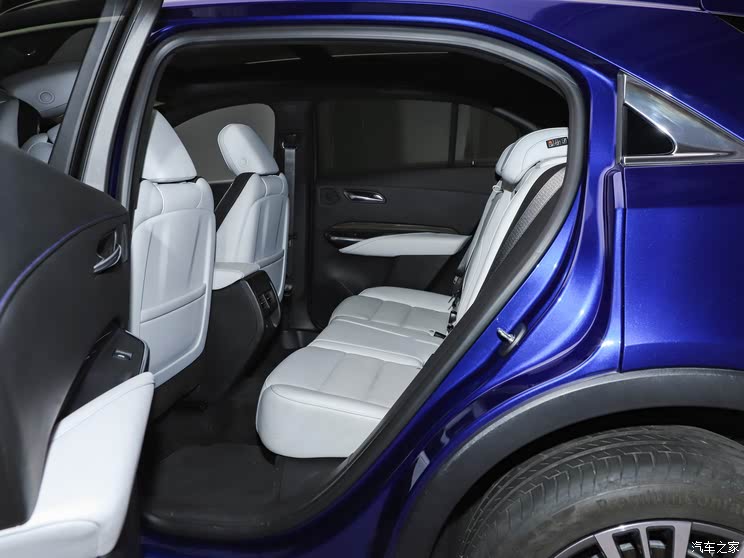 一口价15.99万起/车机迎来升级 新款凯迪拉克XT4正式上市一口价15.99万起/车机迎来升级 新款凯迪拉克XT4正式上市