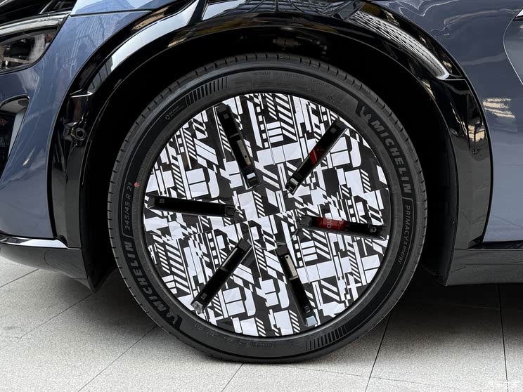 小米YU7正式首发 一文读懂为什么雷军说后来者总被嘲笑却总有机会