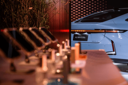 以“静奢”打赢上半场,雷克萨斯秣马厉兵促转型