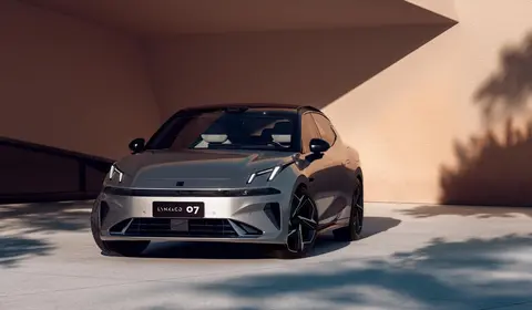 领克07 EM-P新款还藏着多少惊喜？配色和配置双升级，超值感拉满